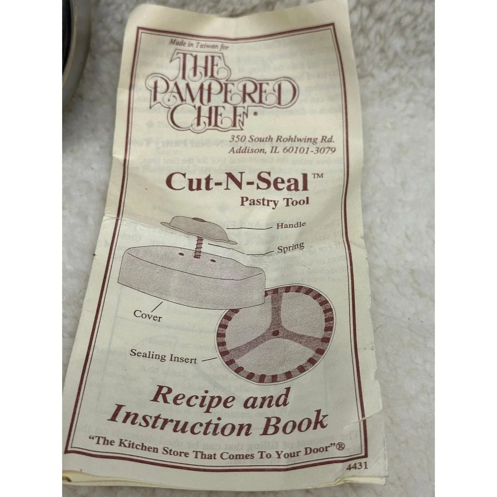 Pampered Chef Cut-N-Seal Pastry Tool Silver Stainless Steel 3.5 Inch Round 4431